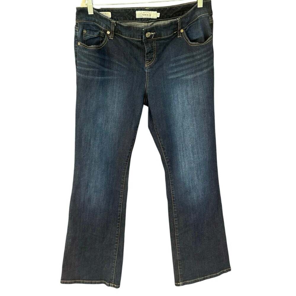Torrid Relaxed Bootcut Jeans Dark Wash Size 14R